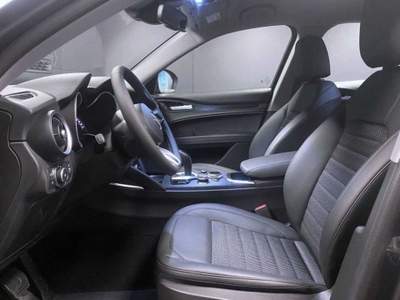 Alfa Romeo Stelvio 2.0 Turbo 200 CV AT8 Q4 Executive Grigio usata Castelnuovo Rangone