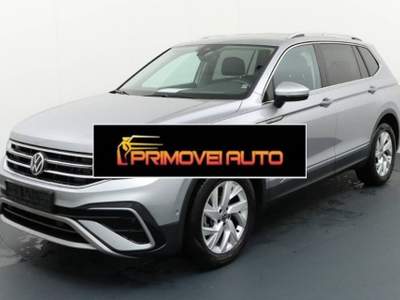 Volkswagen Tiguan Allspace 2.0 TDI SCR DSG7 Elegance Grigio usata Castelnuovo Rangone