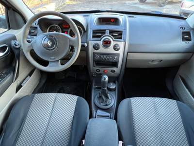 Renault Mégane Mégane 1.5 dCi/82CV 5p. Confort Dynam. Grigio usata Bonea