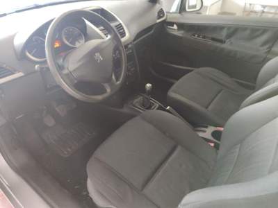Peugeot 207  Grigio usata Formigine