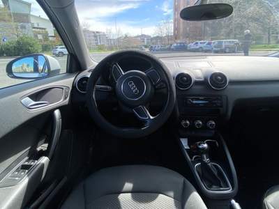 Audi A1 SPB 1.6 TDI 105 CV Ambition Grigio usata Latina