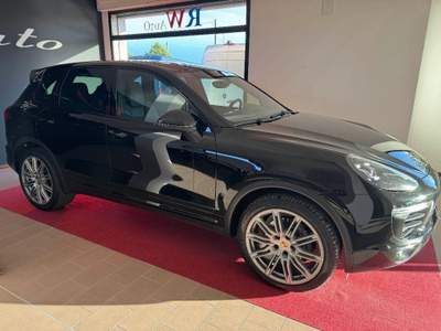 Porsche Cayenne  3.0 Diesel Platinum Edition Nero usata Ponte di Piave