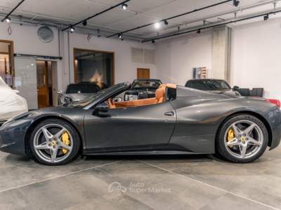 Ferrari 458 Spider DCT*SOLLEVATORE*SERVICE BOOK Grigio usata MILANO