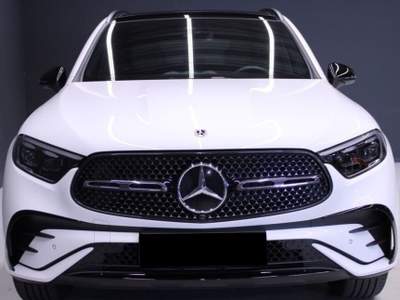 Mercedes-Benz GLC 4Matic Mild Hybrid AMG Premium Plus Bianco usata RIMINI