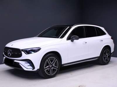 Mercedes-Benz GLC 4Matic Mild Hybrid AMG Premium Plus Bianco usata RIMINI