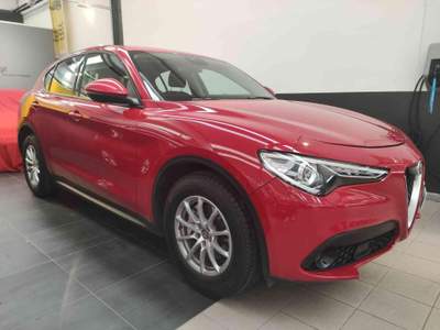 Alfa Romeo Stelvio 2.2 Turbodiesel 180 CV AT8 RWD Business Rosso usata Tolmezzo