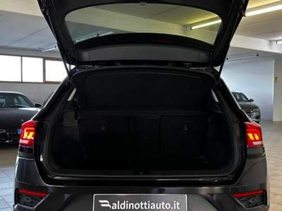 Volkswagen T-Roc 1.0 TSI 115 CV Style BlueMotion Technology Nero usata Empoli