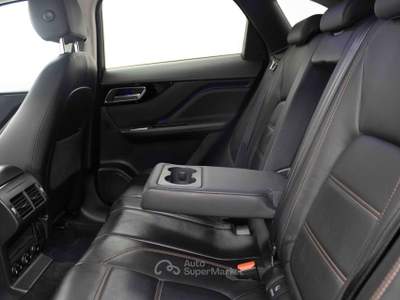 Jaguar F-Pace F-Pace 2.0 D 180 Cv Awd Aut. Prestige Nero usata Cassola