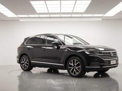 Volkswagen Touareg Touareg 3.0 V6 Tdi Scr Elegance Nero usata Cassola