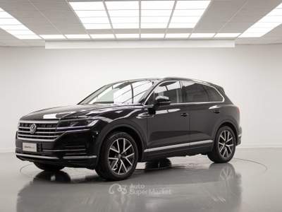 Volkswagen Touareg Touareg 3.0 V6 Tdi Scr Elegance Nero usata Cassola