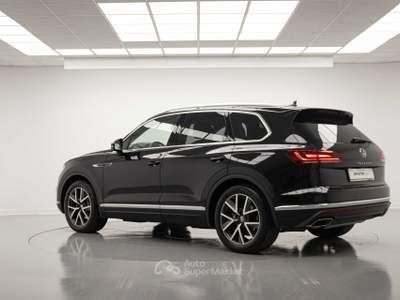Volkswagen Touareg Touareg 3.0 V6 Tdi Scr Elegance Nero usata Cassola