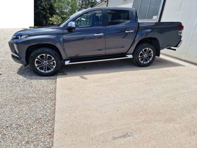 Mitsubishi L200 2.3 D Double Cab 4x4 Super Select Diamond Grigio usata Tertenia