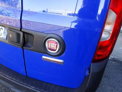 Fiat Doblò 1.6 MJT 105CV  Cargo Lamierato ISOTERMICO Blu/Azzurro usata Solbiate Arno