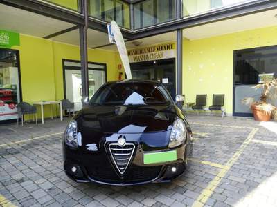 Alfa Romeo Giulietta 1750 TBi Quadrifoglio Verde Nero usata Solbiate Arno