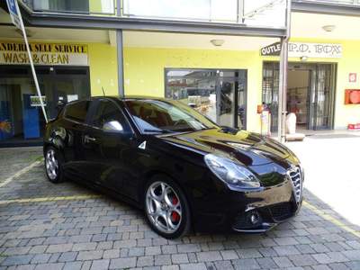 Alfa Romeo Giulietta 1750 TBi Quadrifoglio Verde Nero usata Solbiate Arno