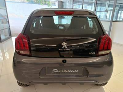 Peugeot 108 VTi 72 S&S 5 porte Allure Grigio usata Sant'Antonio Abate