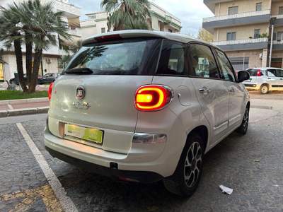 Fiat 500L 1.3 Multijet 95 CV Lounge Bianco usata Cerignola