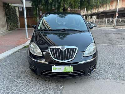 Lancia Musa 1.3 Multijet 16V 90 CV Oro DFN Nero usata Cerignola