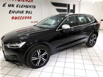 Volvo XC60 2.0 d4 R-design geartronic Nero usata Viterbo