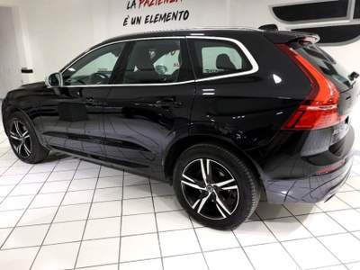 Volvo XC60 2.0 d4 R-design geartronic Nero usata Viterbo