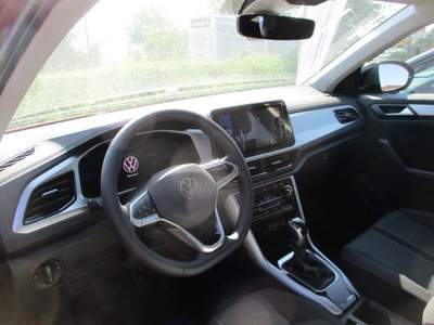 Volkswagen T-Roc 1.0 TSI Life - Retrocamera - List. 33.000 Rosso usata Mogliano Veneto