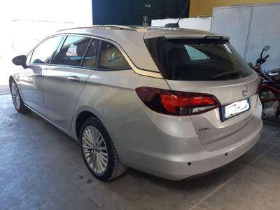 Opel Astra 1.6 CDTi 110 CV S&S 5p. Dynamic Argento usata Soleto