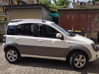 Fiat Panda 1.3 MJT 16V DPF 4x4 Cross Bianco usata Novi Ligure