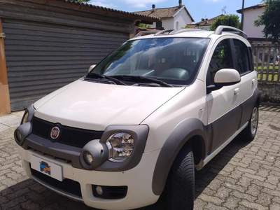 Fiat Panda 1.3 MJT 16V DPF 4x4 Cross Bianco usata Novi Ligure