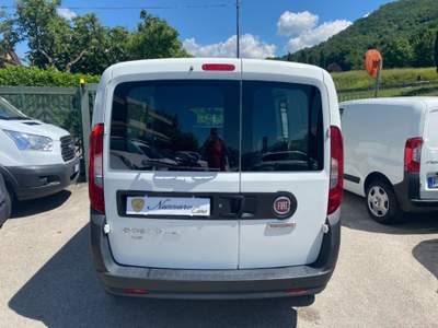 Fiat Doblò 1.6 MJT 105CV PL-TN Cargo Maxi SX Bianco usata Atripalda