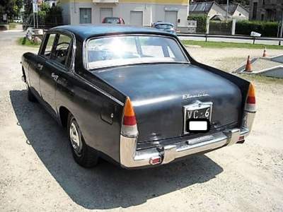 Lancia Flaminia berlina Blu/Azzurro usata Gaglianico
