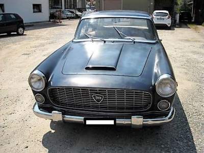 Lancia Flaminia berlina Blu/Azzurro usata Gaglianico
