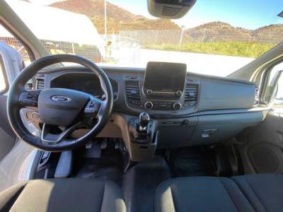 Ford Tourneo Custom 300 2.0 EcoBlue 130CV PL Trend Bianco usata Castelnuovo Rangone