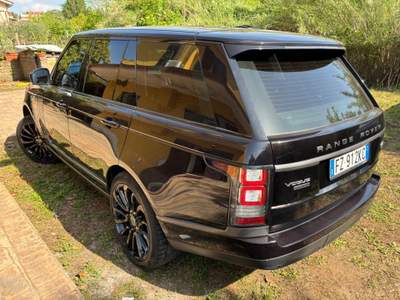 Land Rover Range Rover 4.4 SDV8 Vogue Nero usata Bracciano