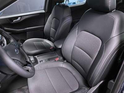Ford Kuga 1.5 EcoBoost 150 CV 2WD Titanium Blu/Azzurro usata Castelnuovo Rangone