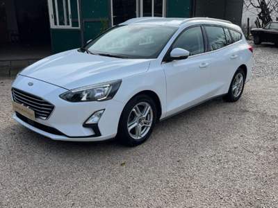 Ford Focus 1.5 EcoBlue 120 CV automatico SW Active Co-Pilot Bianco usata Vico Equense