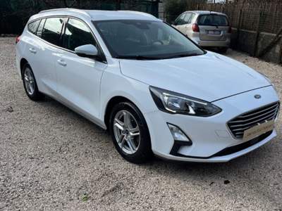 Ford Focus 1.5 EcoBlue 120 CV automatico SW Active Co-Pilot Bianco usata Vico Equense