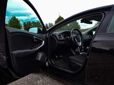 Volvo V40 D2 Nero usata Solbiate Arno