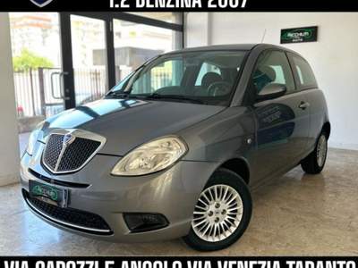 Lancia Ypsilon  usata Taranto