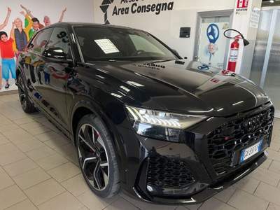 Audi Q8 TFSI V8 quattro tiptronic Nero usata Capaccio