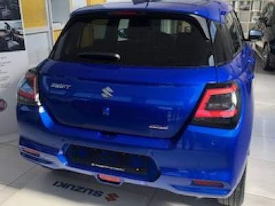 Suzuki Swift 1.2 Hybrid Top 2wd NUOVO DA IMMATRICOLARE usata Casteggio