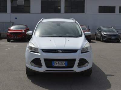 Ford Kuga 2.0 TDCI 115 CV 2WD Titanium Bianco usata Fondi