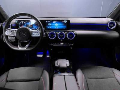 Mercedes-Benz Classe A d Automatic 4p. Premium Bianco usata Castelnuovo Rangone