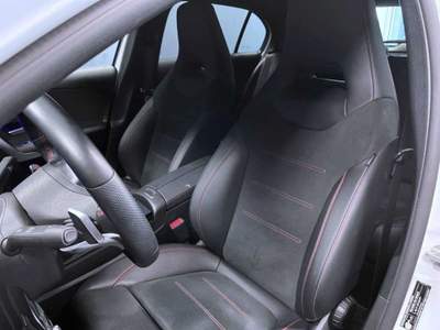 Mercedes-Benz Classe A d Automatic 4p. Premium Bianco usata Castelnuovo Rangone