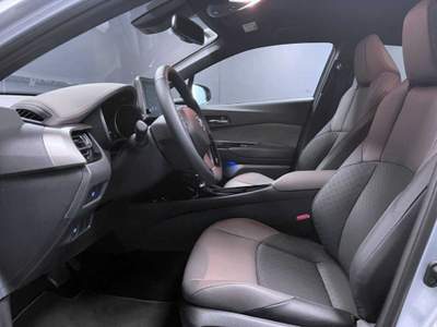 Toyota C-HR 1.8 Hybrid E-CVT Lounge Argento usata Castelnuovo Rangone