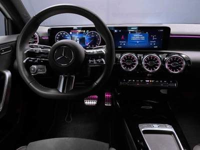 Mercedes-Benz Classe A d Automatic 4p. AMG Line Premium Bianco usata Castelnuovo Rangone