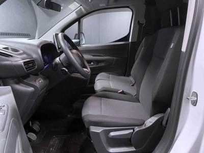 Toyota Proace 1.2 110 CV S&S PC 5p. Comfort Bianco usata Castelnuovo Rangone