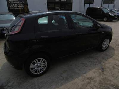 Fiat Punto 1.4 8V 5 porte Natural Power Lounge Nero usata Solesino