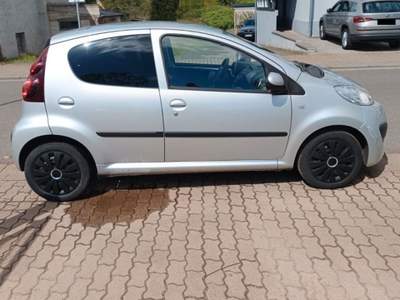 Peugeot 107 1.0 68CV 5p. Active Argento usata Castelnuovo Rangone