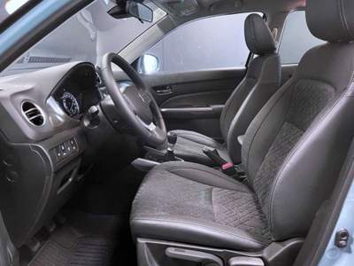 Suzuki Vitara 1.4 129 CV Hybrid Starview Blu/Azzurro usata Castelnuovo Rangone