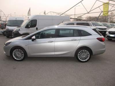 Opel Astra 1.6 CDTi 110CV Start&Stop Sports Tourer Innovation Argento usata Albignasego